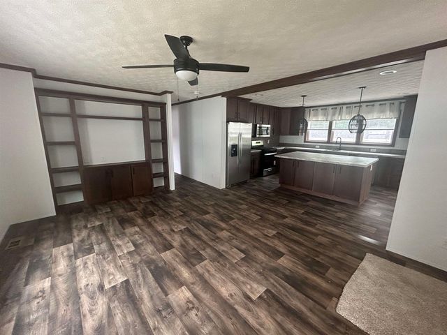 23 Royal Crest Park, Rochester, NH 03867