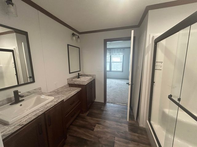 23 Royal Crest Park, Rochester, NH 03867