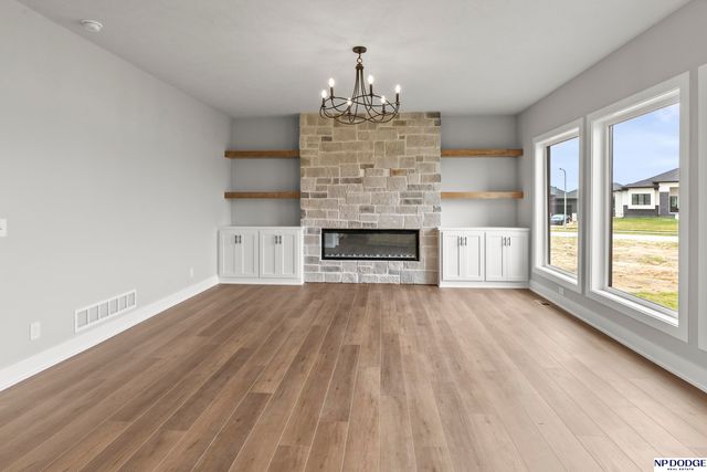 20976 Ogden Street, Elkhorn, NE 68022