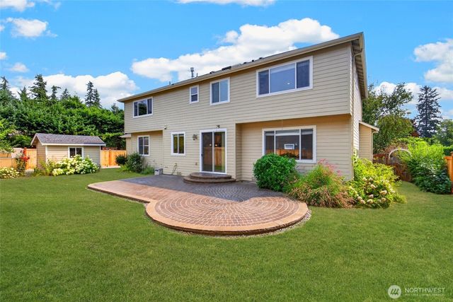 15516 56th Avenue W, Edmonds, WA 98026