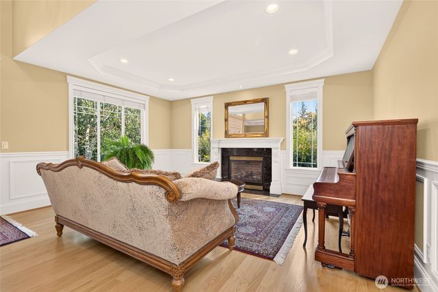 15516 56th Avenue W, Edmonds, WA 98026