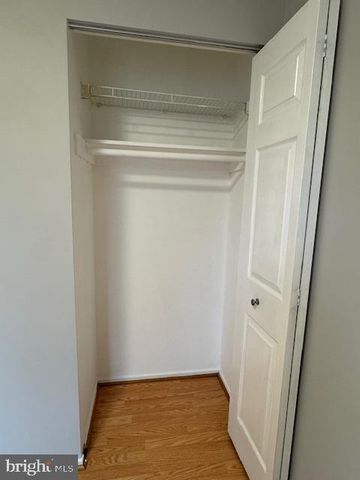 15917 YUKON LN, Rockville, MD 20855