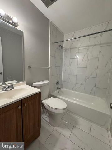 15917 YUKON LN, Rockville, MD 20855