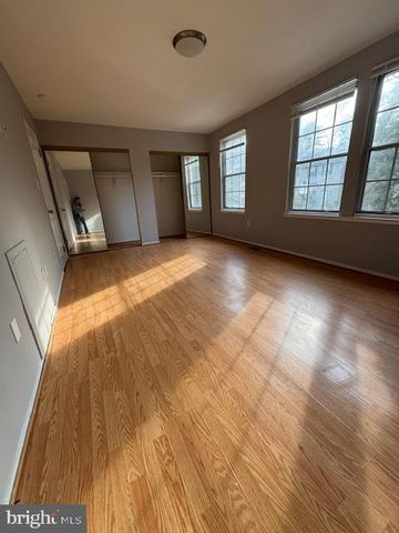 15917 YUKON LN, Rockville, MD 20855