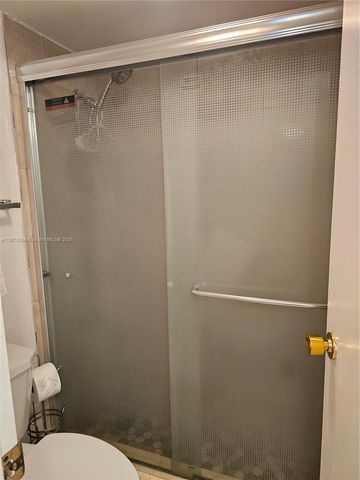 20400 W Country Club Dr 315, Aventura, FL 33180