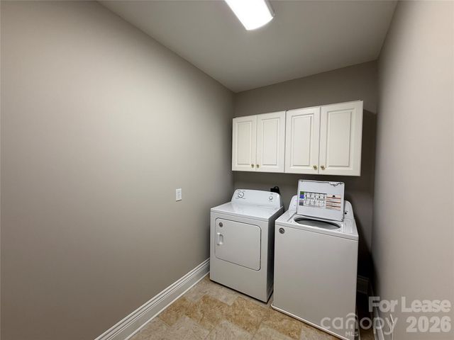 21025 Catawba Avenue 202, Cornelius, NC 28031