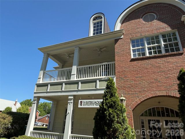 21025 Catawba Avenue 202, Cornelius, NC 28031