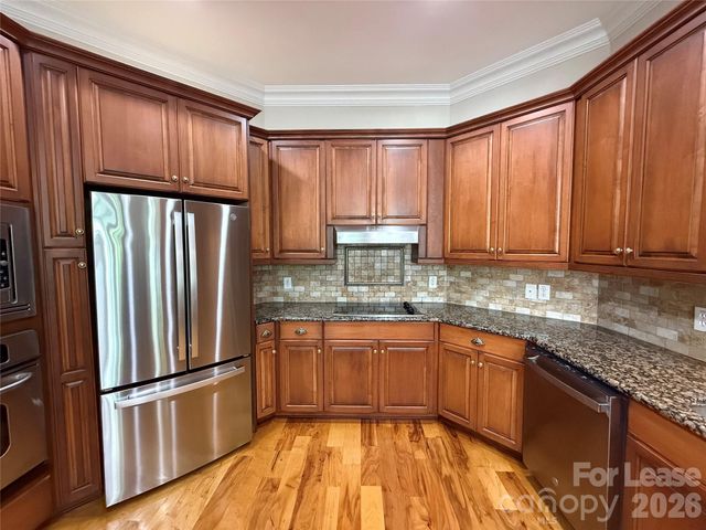 21025 Catawba Avenue 202, Cornelius, NC 28031