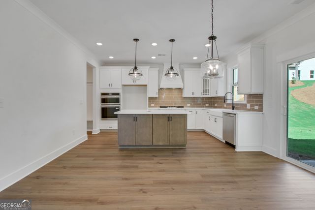 358 Conifer Lane, Ball Ground, GA 30107