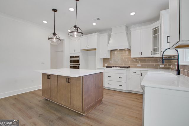 358 Conifer Lane, Ball Ground, GA 30107