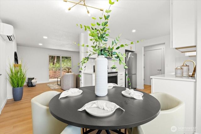 7640 Mesplay Avenue SE, Lacey, WA 98503