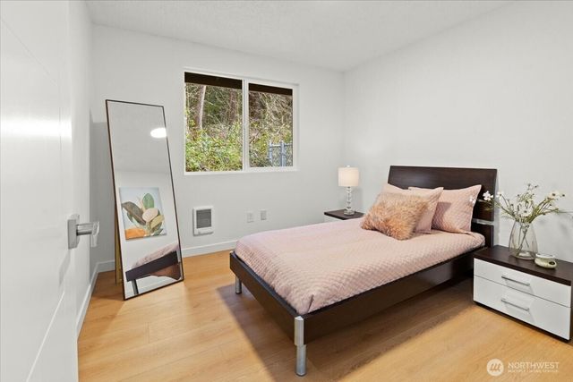 7640 Mesplay Avenue SE, Lacey, WA 98503