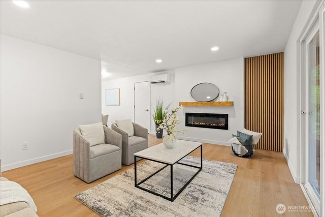 7640 Mesplay Avenue SE, Lacey, WA 98503