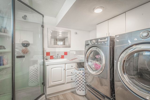 417 MARILYN DR, Clearfield, UT 84015