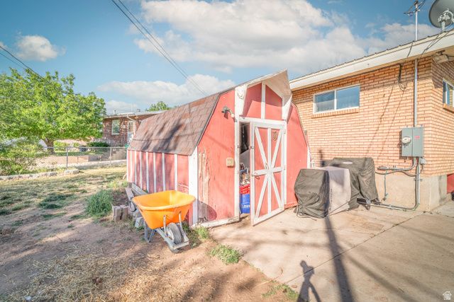 417 MARILYN DR, Clearfield, UT 84015