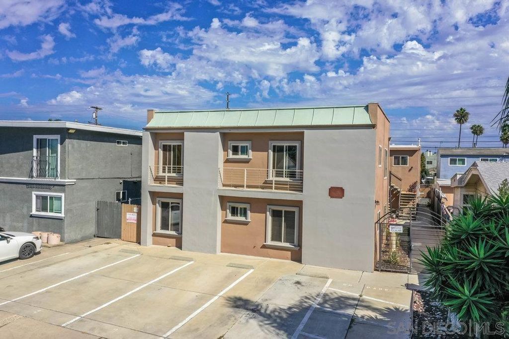4629 Bancroft St., San Diego, CA 92116 — exterior