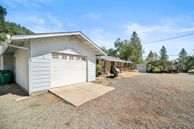 18851 Penn Valley Dr, Penn Valley, CA 95946