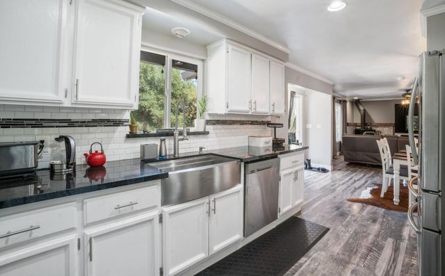 18851 Penn Valley Dr, Penn Valley, CA 95946