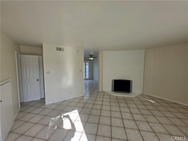 19905 Derbyshire Lane, Huntington Beach, CA 92646