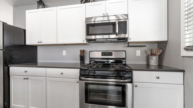 3278 South Bank Road NE, Millersport, OH 43046