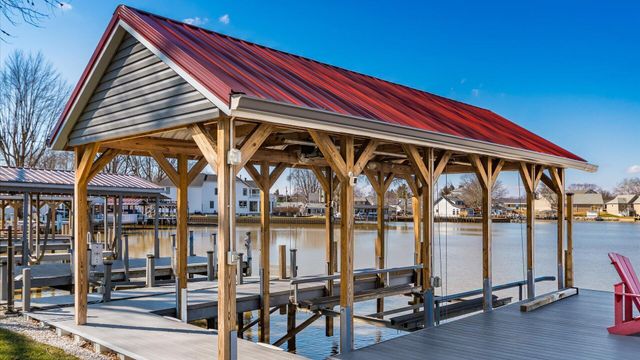3278 South Bank Road NE, Millersport, OH 43046