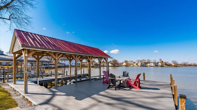 3278 South Bank Road NE, Millersport, OH 43046