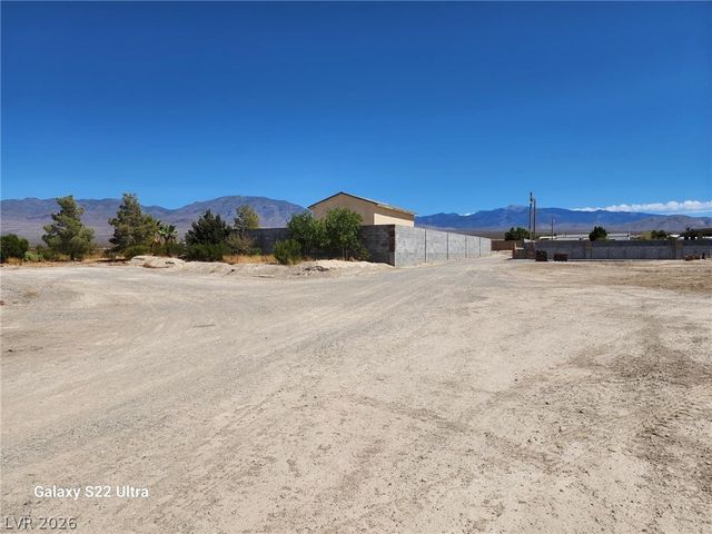 1101 East Blosser Ranch Road, Pahrump, NV 89060