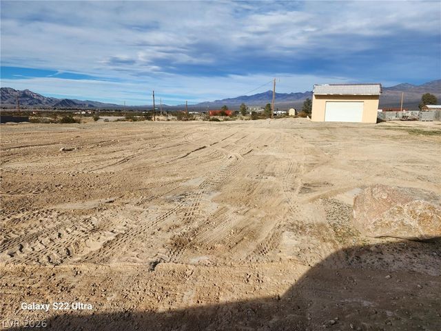 1101 East Blosser Ranch Road, Pahrump, NV 89060