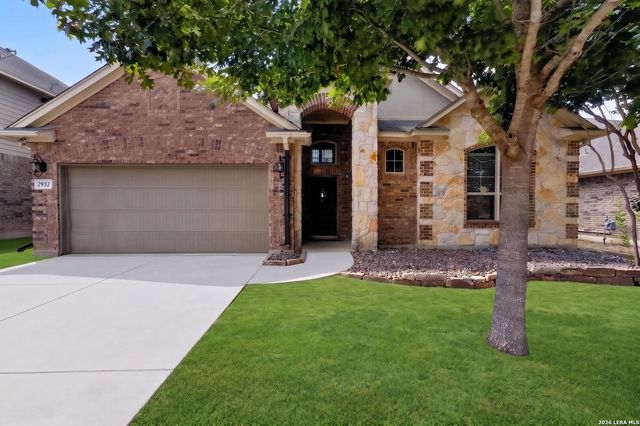 2932 Sunridge Dr, Schertz, TX 78108
