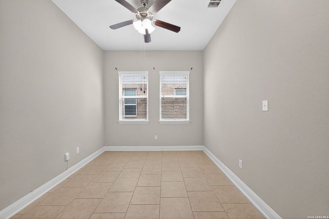 2932 Sunridge Dr, Schertz, TX 78108