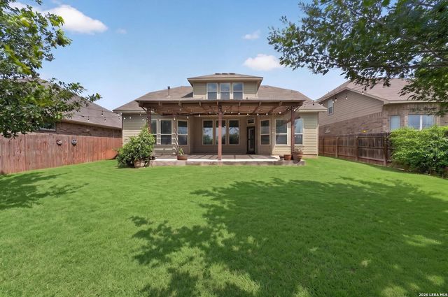 2932 Sunridge Dr, Schertz, TX 78108