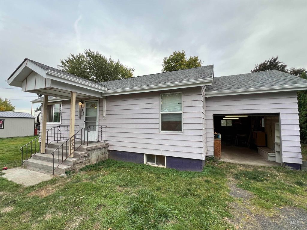 712 Park Ave, Lewiston, ID 83501 photo 2