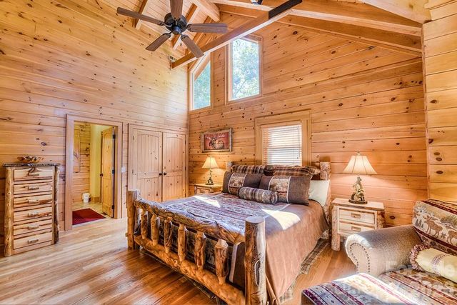 40 Adohi Trail, Maggie Valley, NC 28751