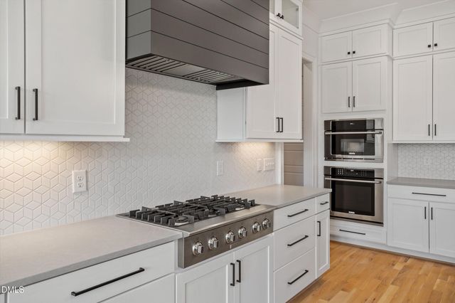 3185 Mantle Ridge Drive, Apex, NC 27502