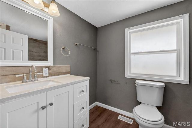 1825 Muren Boulevard, Belleville, IL 62221