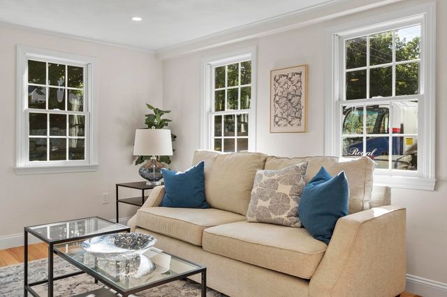 102 Park Street, North Reading, MA 01864