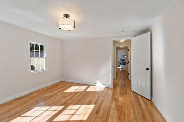102 Park Street, North Reading, MA 01864