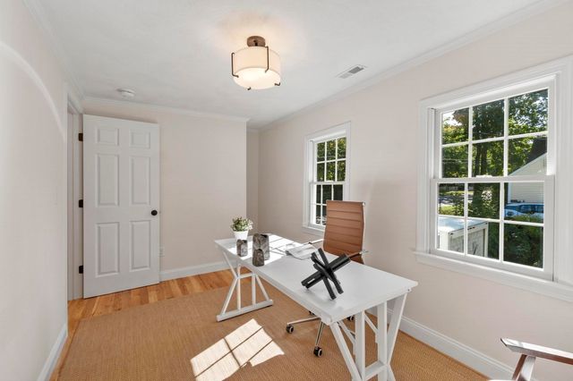 102 Park Street, North Reading, MA 01864