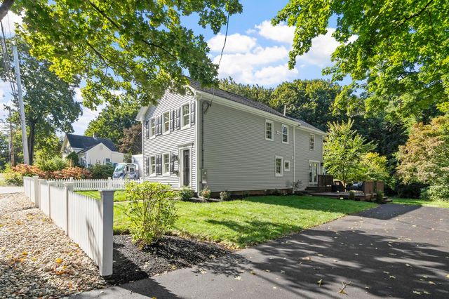 102 Park Street, North Reading, MA 01864