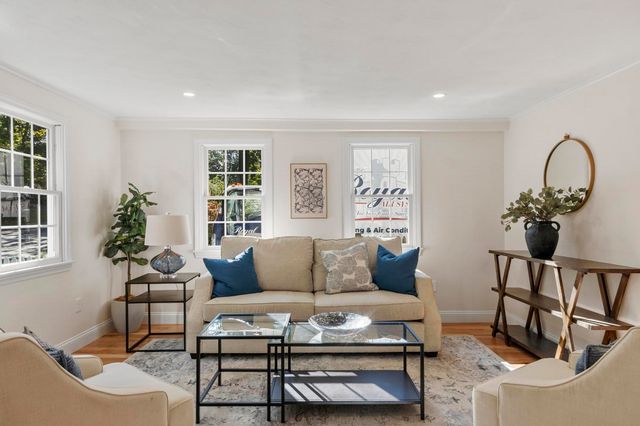 102 Park Street, North Reading, MA 01864