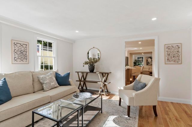 102 Park Street, North Reading, MA 01864