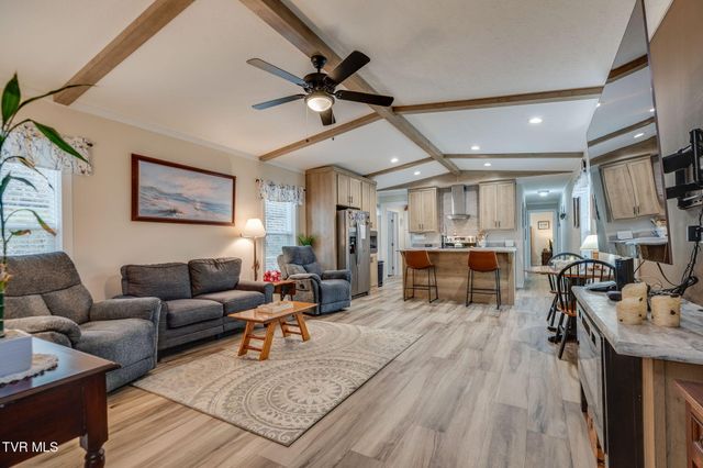 2215 Little Valley Road, Kingsport, TN 37660