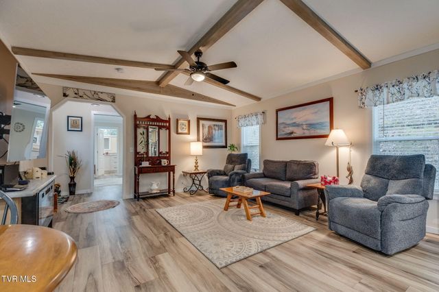 2215 Little Valley Road, Kingsport, TN 37660