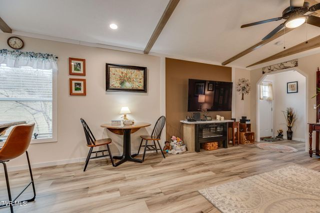 2215 Little Valley Road, Kingsport, TN 37660