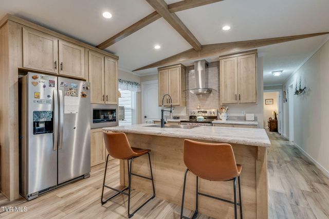 2215 Little Valley Road, Kingsport, TN 37660