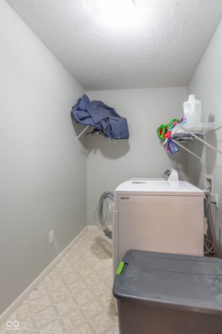 1810 Salina Drive, Avon, IN 46123