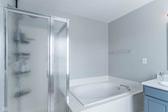 1810 Salina Drive, Avon, IN 46123