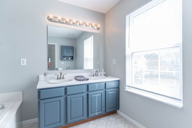 1810 Salina Drive, Avon, IN 46123