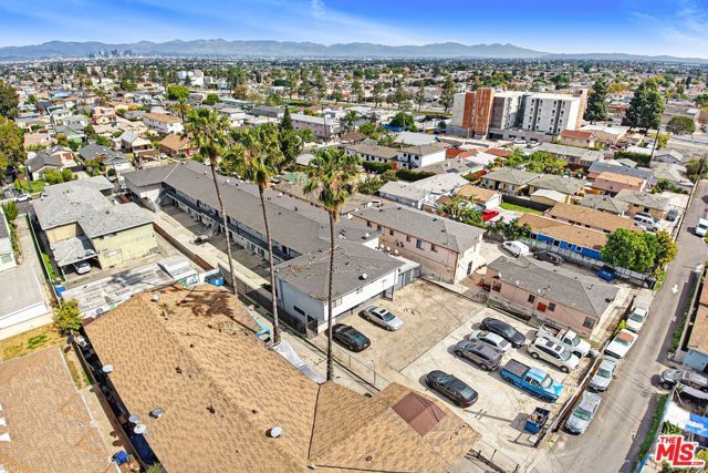 1044 W 110th Street, Los Angeles, CA 90044