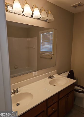 32 Stonebridge Pass, Newnan, GA 30265